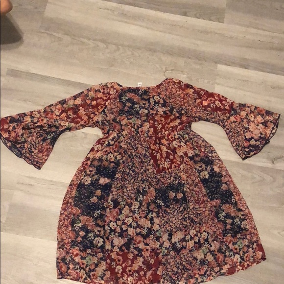 Dress - Picture 2 of 2